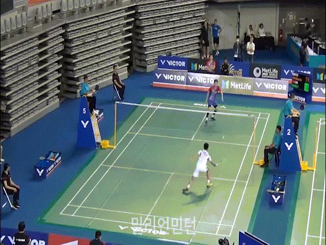 Thể thao - Cầu lông 13 tỷ VNĐ: Số 1 thế giới bỏ nhỏ "thần sầu", đầy mê hoặc