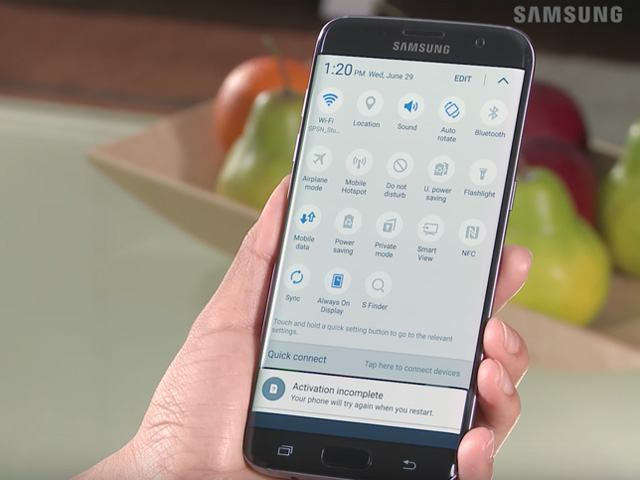 Thời trang Hi-tech - Thực hiện “ảo thuật” độc đáo bằng Smart View trên TV Samsung