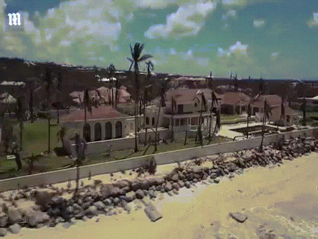 Thế giới - Video: Biệt thự của Trump “tan hoang xơ mướp” vì siêu bão