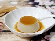 Bánh flan vị cà phê ngọt thơm, mềm mịn ăn chơi ngày mưa gió