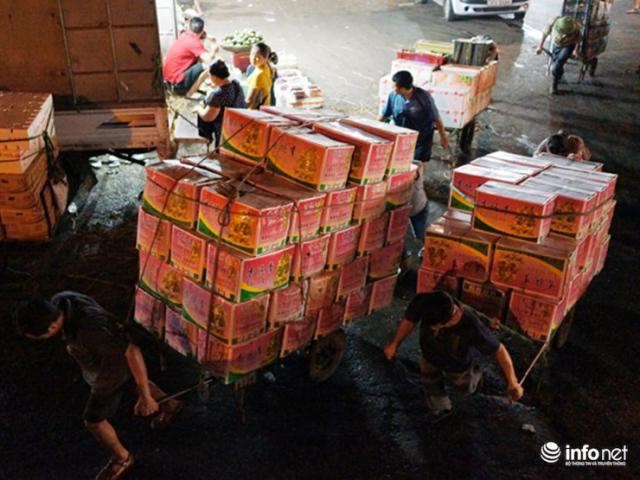 Thị trường - Tiêu dùng - Khó truy xuất nguồn gốc nông sản tại chợ đầu mối