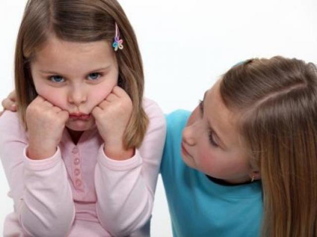 Giáo dục - du học - Dạy con biết động viên và cảm thông