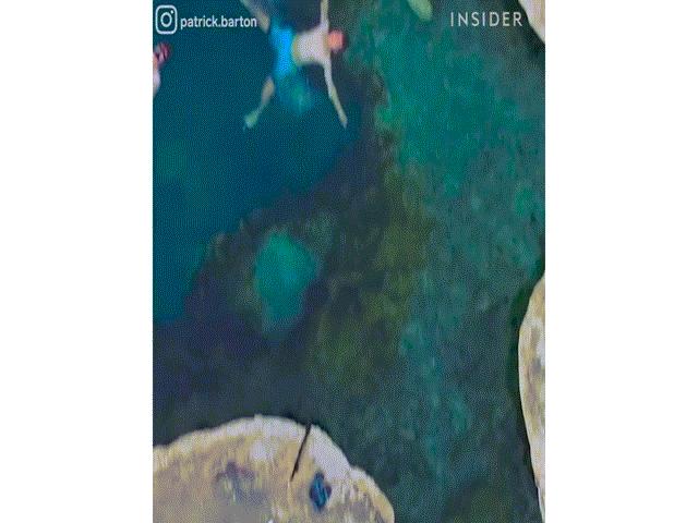 Du lịch - Lạ lùng suối nước nóng tuyệt đẹp "hiện hình" giữa trang trại