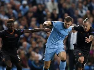 Bóng đá - Man City - Roma: Kẻ tám lạng, người nửa cân