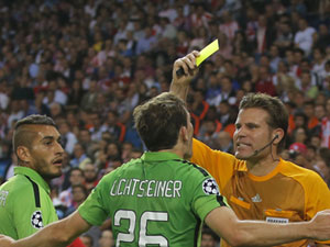 Bóng đá - Những màn "đấu võ" trận Atletico - Juventus