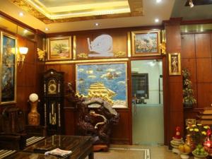 Tài chính - Bất động sản - "Lóa mắt" biệt thự mạ vàng 24K của một đại gia Hà Nội