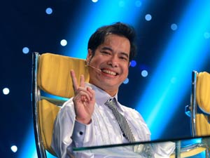 Ca nhạc - MTV - "Ông hoàng nhạc sến" lần đầu ngồi ghế nóng