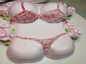 Cười 24h - Những chiếc bánh sinh nhật bá đạo nhất quả đất