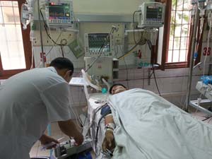 Pháp luật - Bị chặn đường đánh, một HS rút dao đâm chết bạn học