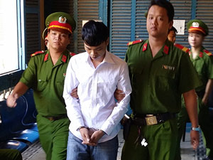 Pháp luật - Giết Việt kiều vì nghĩ ỷ có tiền nên hách dịch