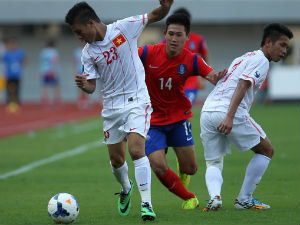 Bóng đá - U19 Việt Nam 0-6 U19 Hàn Quốc: Cảm ơn… xà ngang!