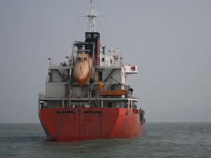 Tin tức trong ngày - Dấu vết của cướp biển trên tàu Sunrise 689