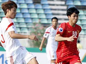 Bóng đá - Công Phượng bỏ lỡ cơ hội “dứt điểm” U19 Trung Quốc