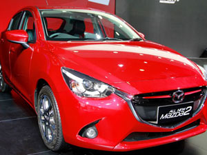 Ô tô - Xe máy - Mazda2 thế hệ mới chỉ chạy hết 3,4 lít/100 km