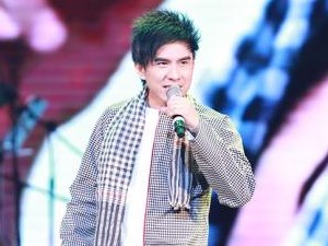 Ca nhạc - MTV - Đan Trường kêu gọi fan ngưng bình chọn ở Bài hát yêu thích