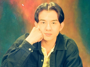 Ca nhạc - MTV - Đan Trường khoe ảnh thuở "đốn tim" fan nữ