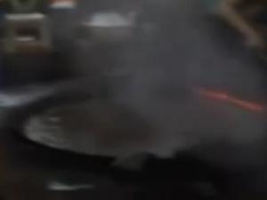 Thị trường - Tiêu dùng - Rợn người xem "công nghệ" tái chế tiết thối