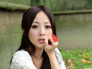 Bạn trẻ - Cuộc sống - Phụ nữ quá xinh đẹp dễ… ế chồng