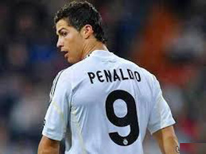 Bóng đá - CĐV Barca gọi Ronaldo là "Penaldo"