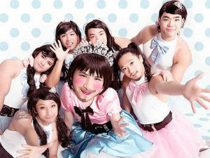 Ca nhạc - MTV - 48 chàng trai hóa thân thành nhóm nhạc nữ Nhật Bản