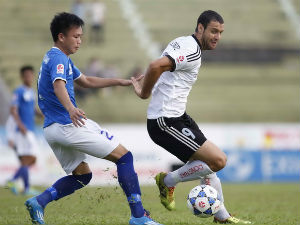 Bóng đá - Sự tồn tại của bóng đá VN theo "mô hình thiếu nữ”