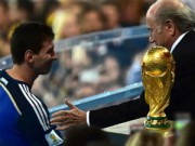 Bóng đá - Sepp Blatter: &quot;Messi không xứng được QBV World Cup&quot;