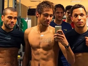 Bóng đá - Neymar: Từ "công tử" tới thân hình cơ bắp