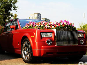 Ô tô - Xe máy - Ngắm Rolls-Royce Phantom và Maybach làm xe hoa