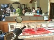 Video An ninh - Khởi tố vụ án cướp tiệm vàng tại Hà Nam
