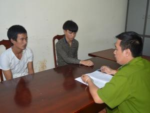 Pháp luật - Phóng hỏa đốt quán còn... ở lại xem