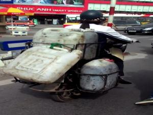 Thị trường - Tiêu dùng - Truy tìm nguồn gốc dầu ăn bẩn: Bí mật nghề buôn dầu đen