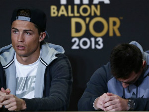 Bóng đá - Rooney: "Ronaldo 'ăn đứt' Messi cho QBV FIFA"