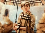 Thế giới thời trang - Con trai Beckham bảnh bao trong phim ngắn của Burberry