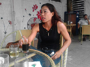 Thể thao - Con bệnh, chồng mất, nhà không còn..., “Nữ hoàng điền kinh” Vũ Bích Hường vẫn không gục ngã