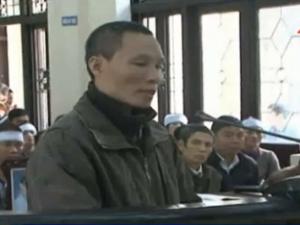 Video An ninh - Giết hàng xóm vì con gà chọi bị mất