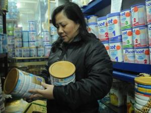 Thị trường - Tiêu dùng - Doanh nghiệp hết cớ “neo” giá sữa chót vót