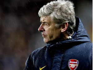 Sự kiện - Bình luận - Arsene Wenger, ghế của ông lung lay rồi đấy