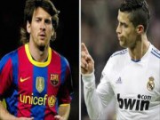 Bóng đá - Ronaldo thư giãn bên con, Messi &quot;sát phạt&quot; với đồng đội