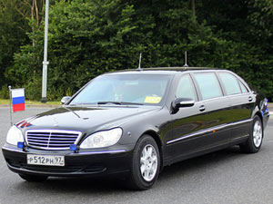 Ô tô - Xe máy - Tổng thống Putin đi “Mẹc” S600 siêu chống đạn