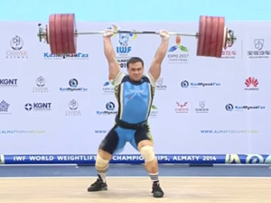 Thể thao - Nâng tổng cử 432 kg, VĐV xô đổ kỷ lục thế giới