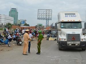 Tin tức trong ngày - Mất mạng vì cái ổ gà