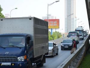 Video An ninh - Đón trả khách đường trên cao: Phạt cả người đi bộ và lái xe