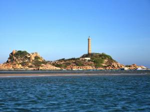 Du lịch - "Chú cá heo mắc cạn" giữa biển trời Bình Thuận