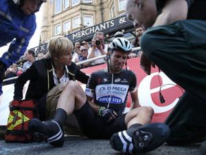 Thể thao - "Vua nước rút" xe đạp suýt gặp hạn vì mèo lạc lối