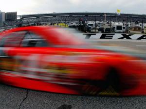 Thể thao - Tốc độ kỉ lục ở đường đua Nascar