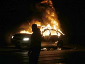 Tin tức trong ngày - Mỹ: Cảnh sát bắn người được gỡ án, bạo lực bùng nổ