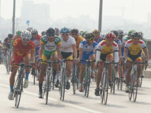 Thể thao - 17 đội tham dự cuộc đua xe đạp “Xuyên Việt 2014, Cúp Quốc phòng Việt Nam”