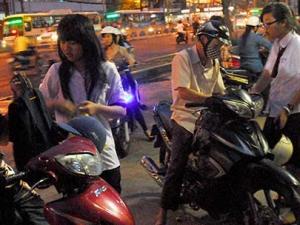 Giáo dục - du học - Tăng tiết đối phó kỳ thi "hai chung"