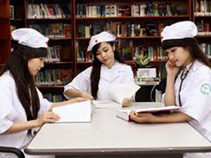 Tin tức Giáo dục - Học nghề Y – cơ hội việc làm lớn