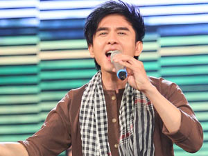 Ca nhạc - MTV - Đan Trường lại gây tranh cãi vì hát dân ca